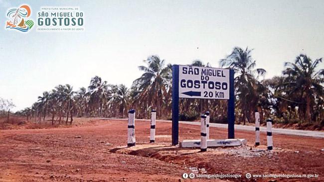 Placa de São Miguel do Gostoso na BR-101 em 1993